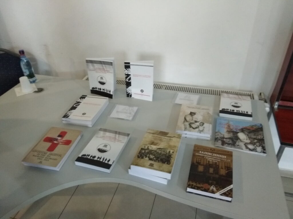 Миломир Марић у посети Архиву Војводине